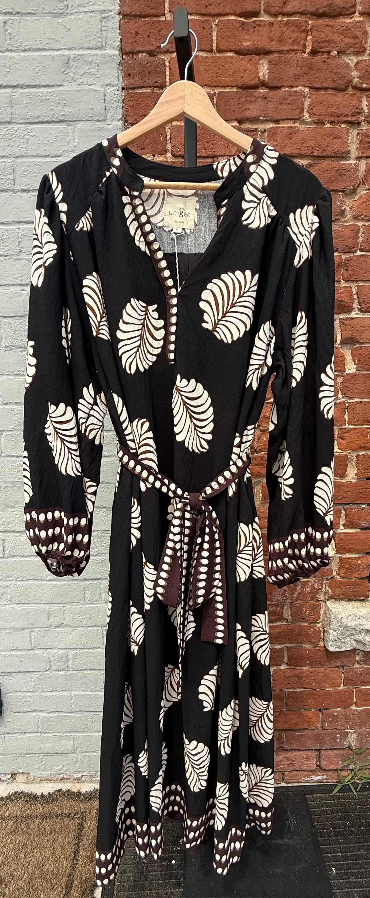 Umgee Plus Black Floral Dress