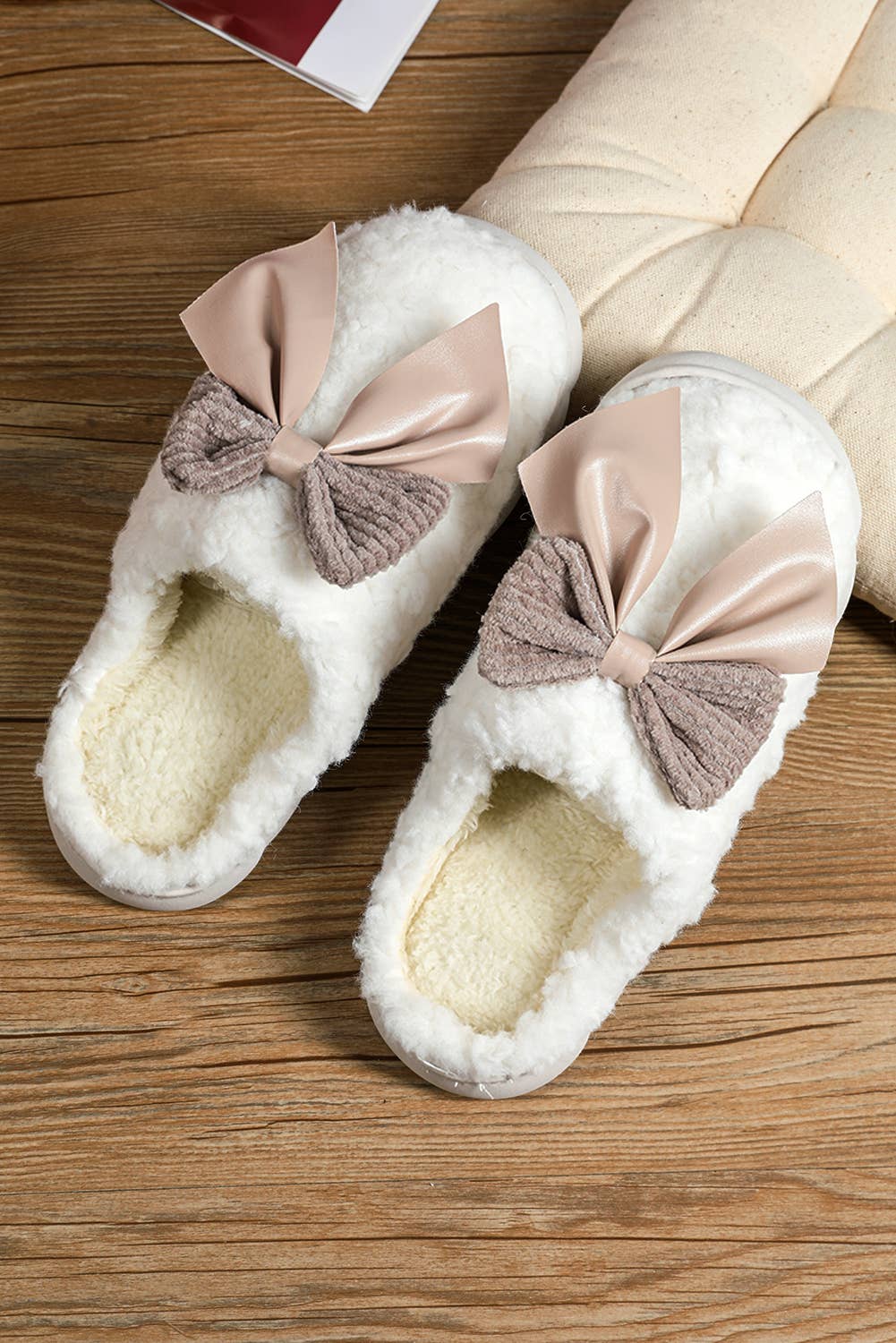 LDC Contrast Bowknot Applique Plush Winter Slippers 926 WEST