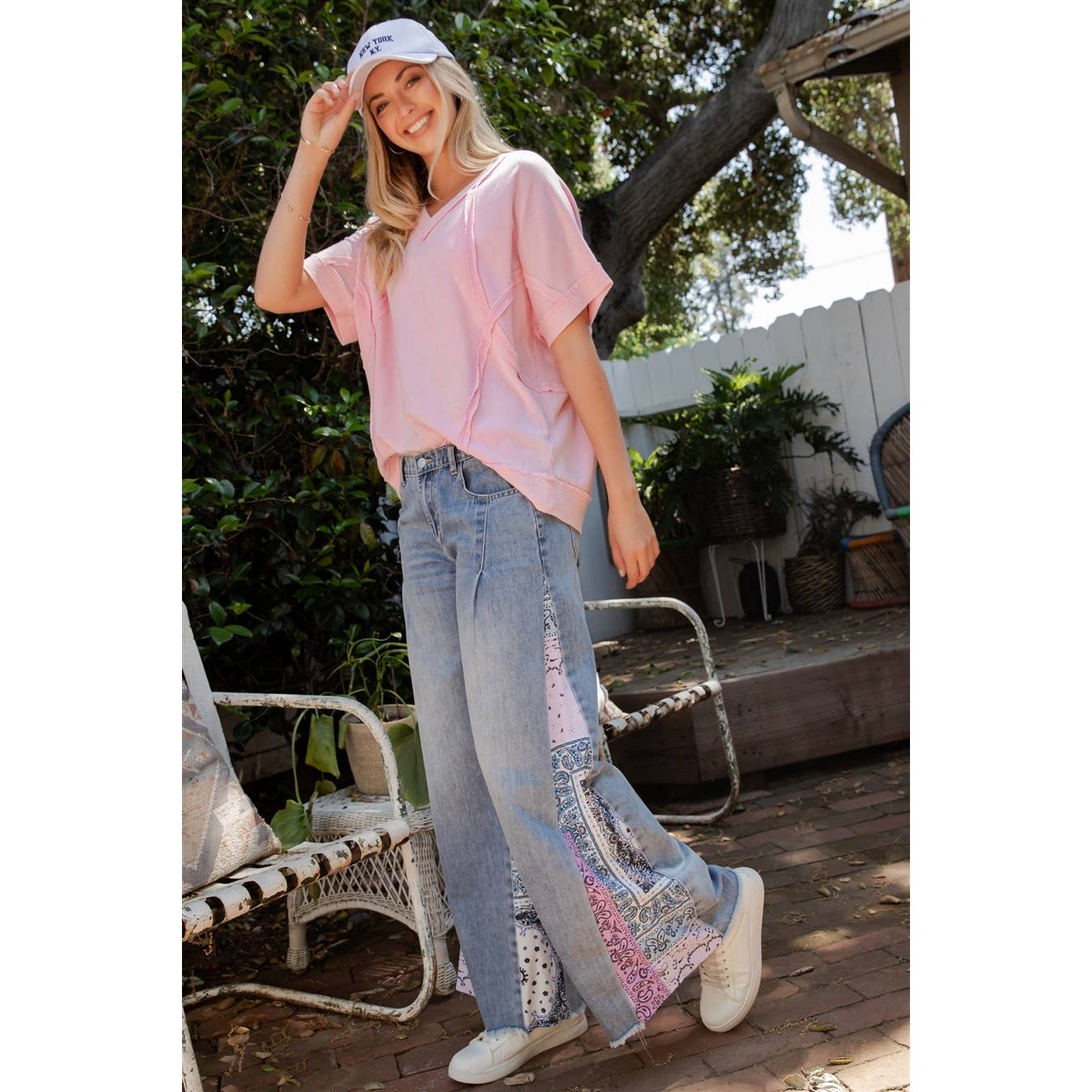 DENIM PALAZZO PANTS WITH PAISLEY PRINT SIDE (SP7672)