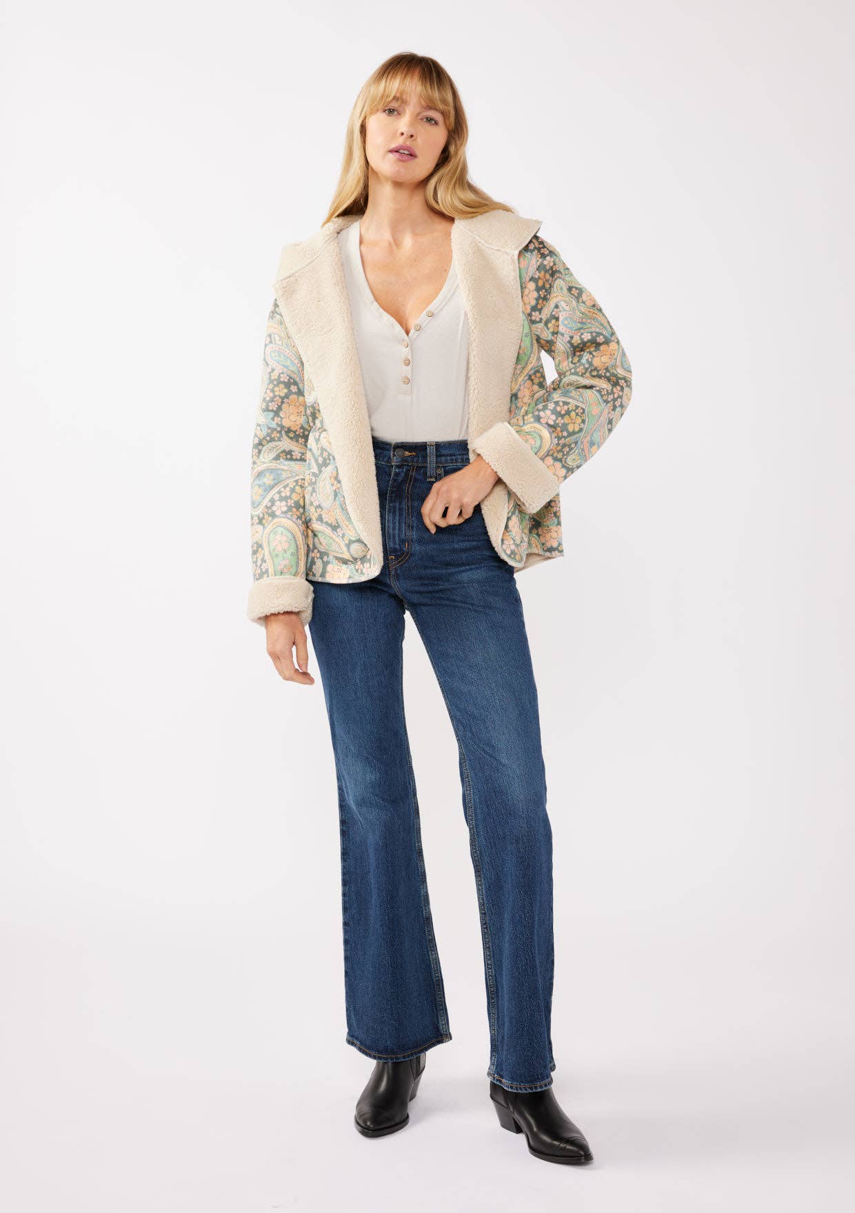 Long Sleeve Hooded Jacket with Pockets Lovestitch