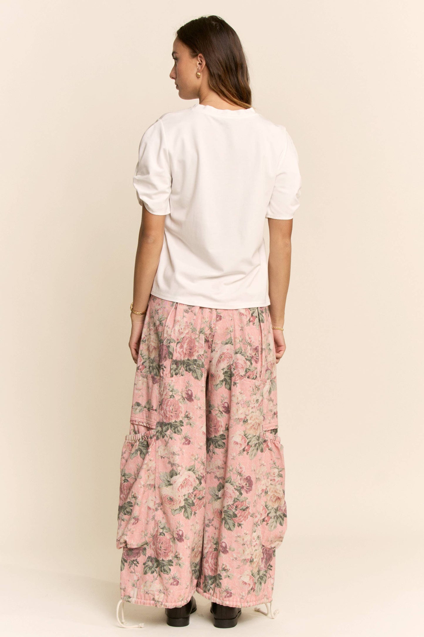 FLOWER PRINTED DENIM WAIST DROPPED POCKETS PANT