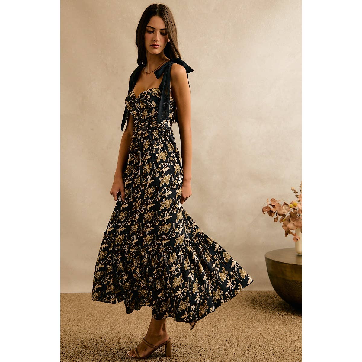 So Me Floral Print Ribbon Strap Maxi Dress