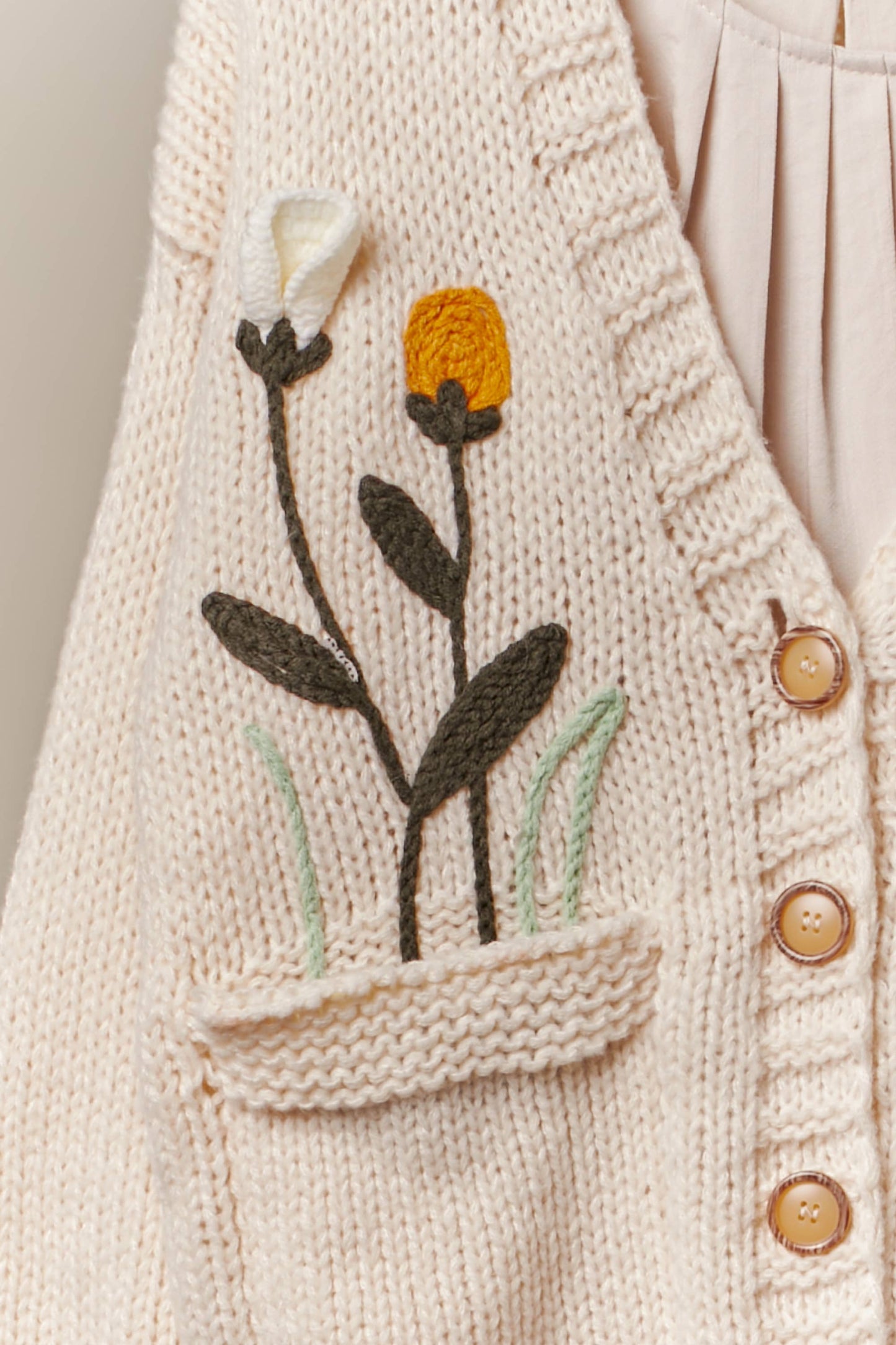Flower Embroidered Knit Cardigan Mello.