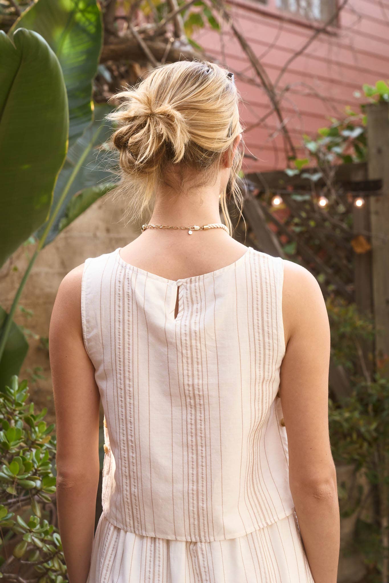 Blu Pepper - STRIPE SLEEVELESS SIDE BUTTON DETAIL TOP - 926 West