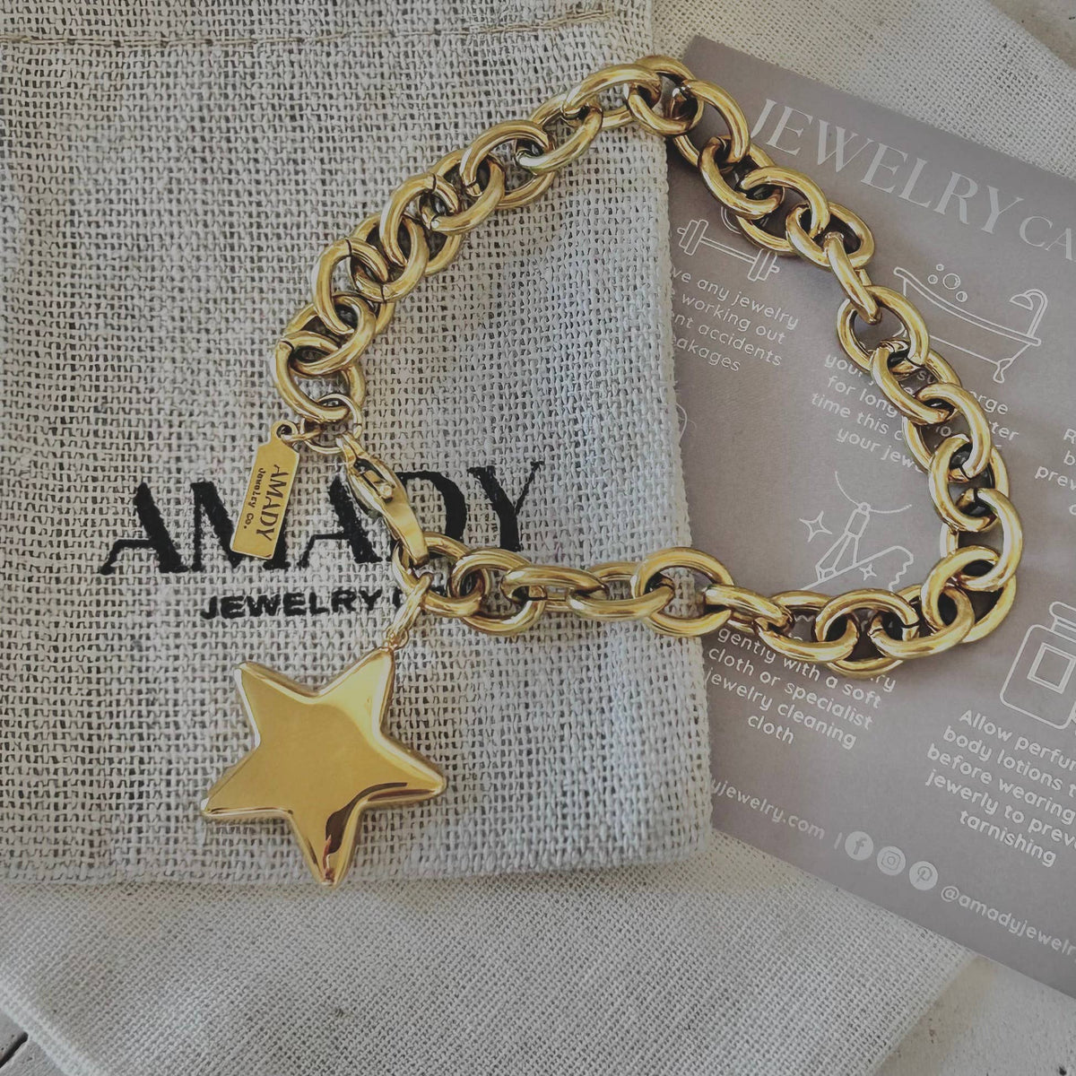 18k Gold Plated Star Pendant Bracelet – Adjustable Chain - 926 West