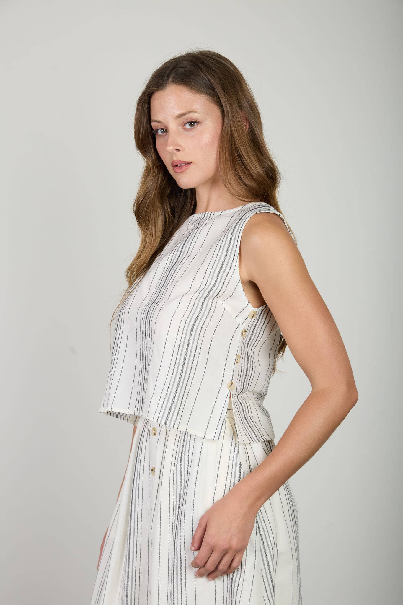 Blu Pepper - STRIPE SLEEVELESS SIDE BUTTON DETAIL TOP - 926 West