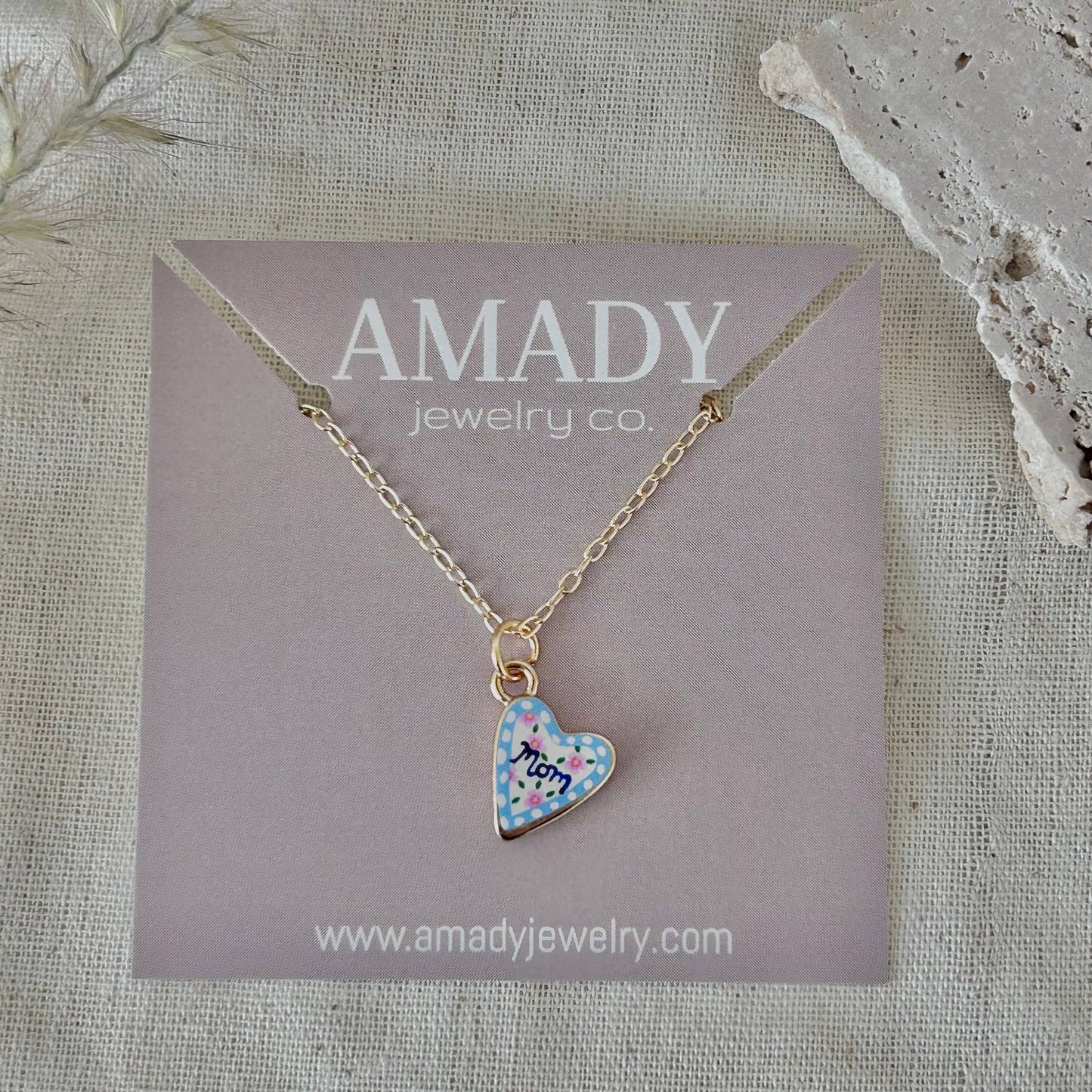 Mom Heart Pendant Necklace | 18K Gold | Mother's Day Gift