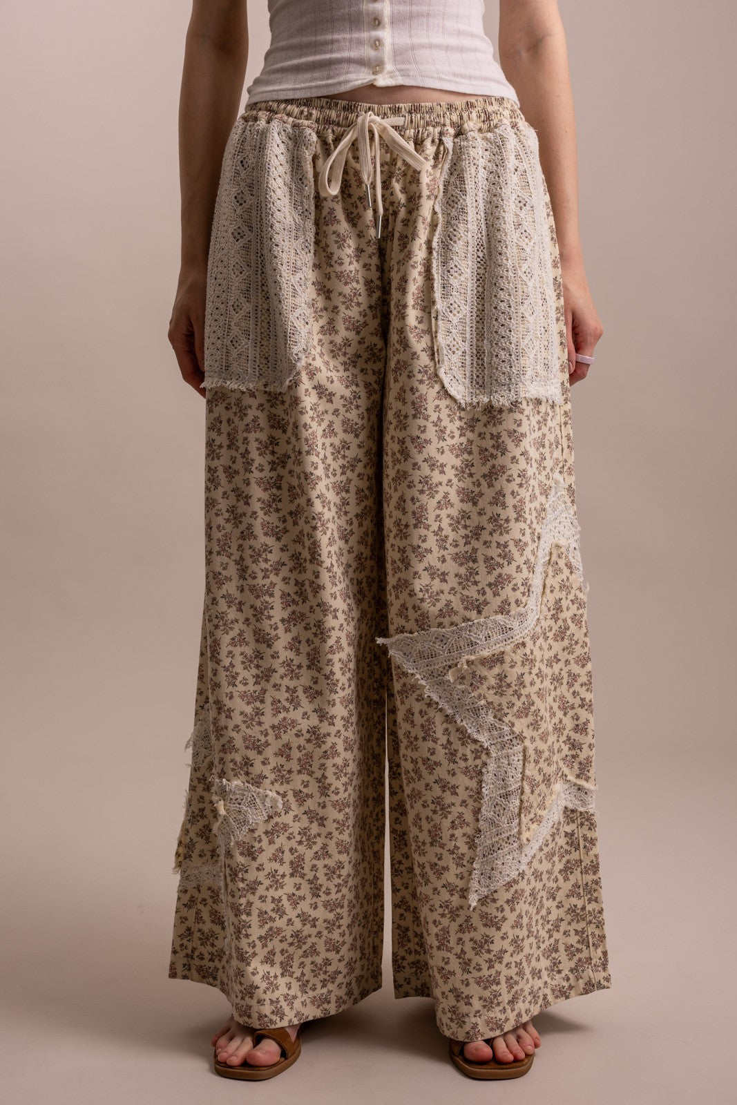 Bluevelvet - Lace Patchwork Floral Print Waist Wide Leg Pants - 926 West