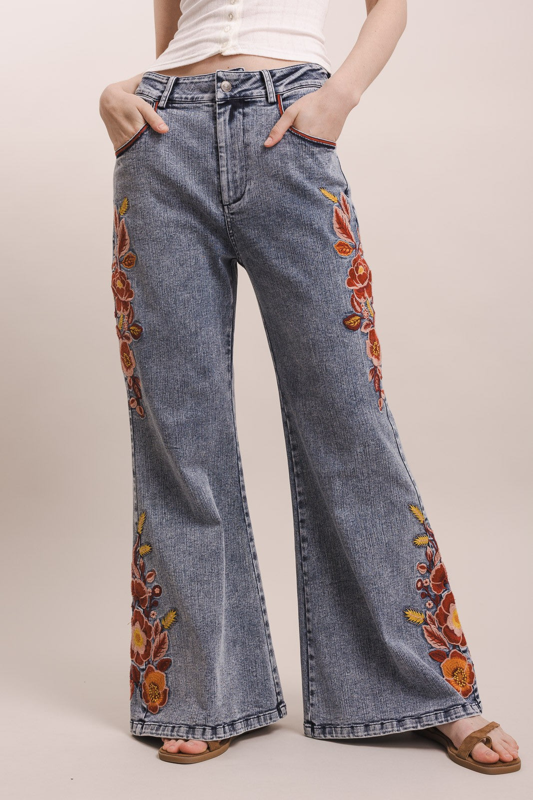 Bluevelvet Flower Embroidery Wide Leg Pants