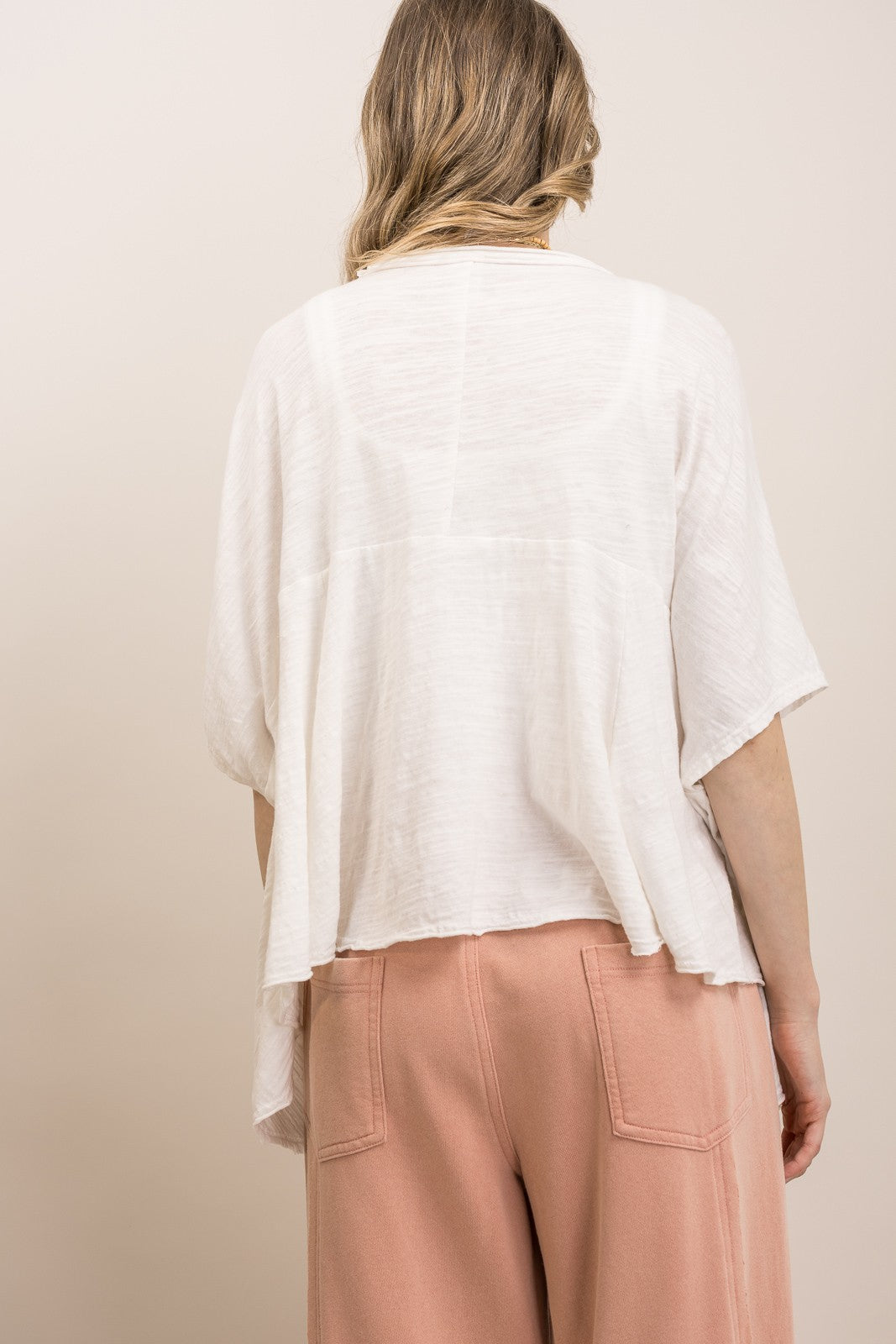 Bluevelet - Asymmetric Hem Oversized Top
