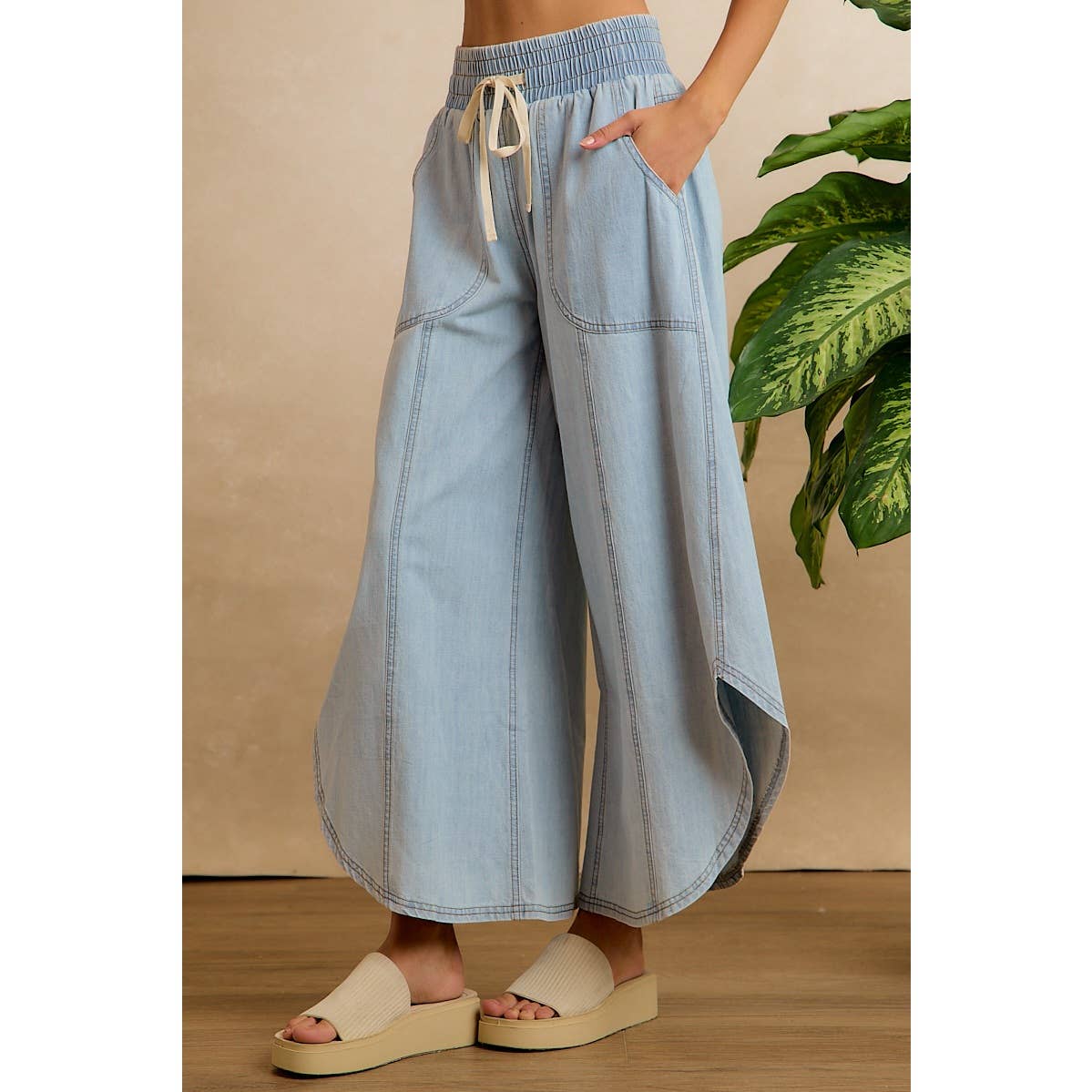 BiBi Washed Denim Tulip-Hem Pants with Pockets