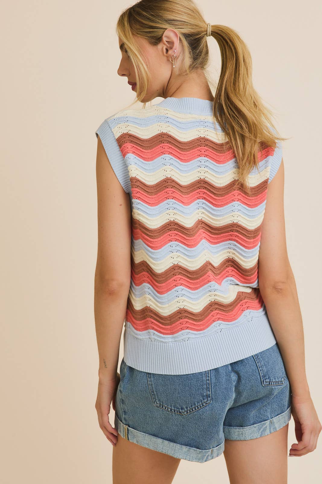 MOCK NECK SLEEVELESS WAVE STRIPE CROCHET KNIT TOP GILLI