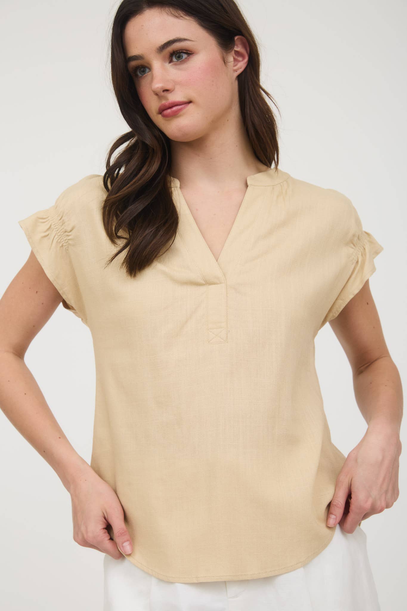Blu Pepper The Split Neck Ruched Linen Blouse