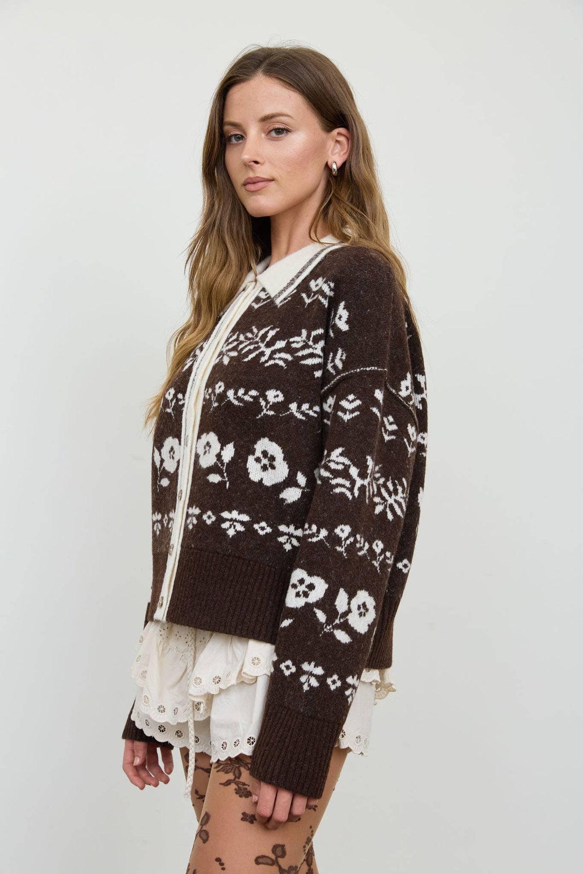 Floral Jacquard Contrast-Collar Cardigan