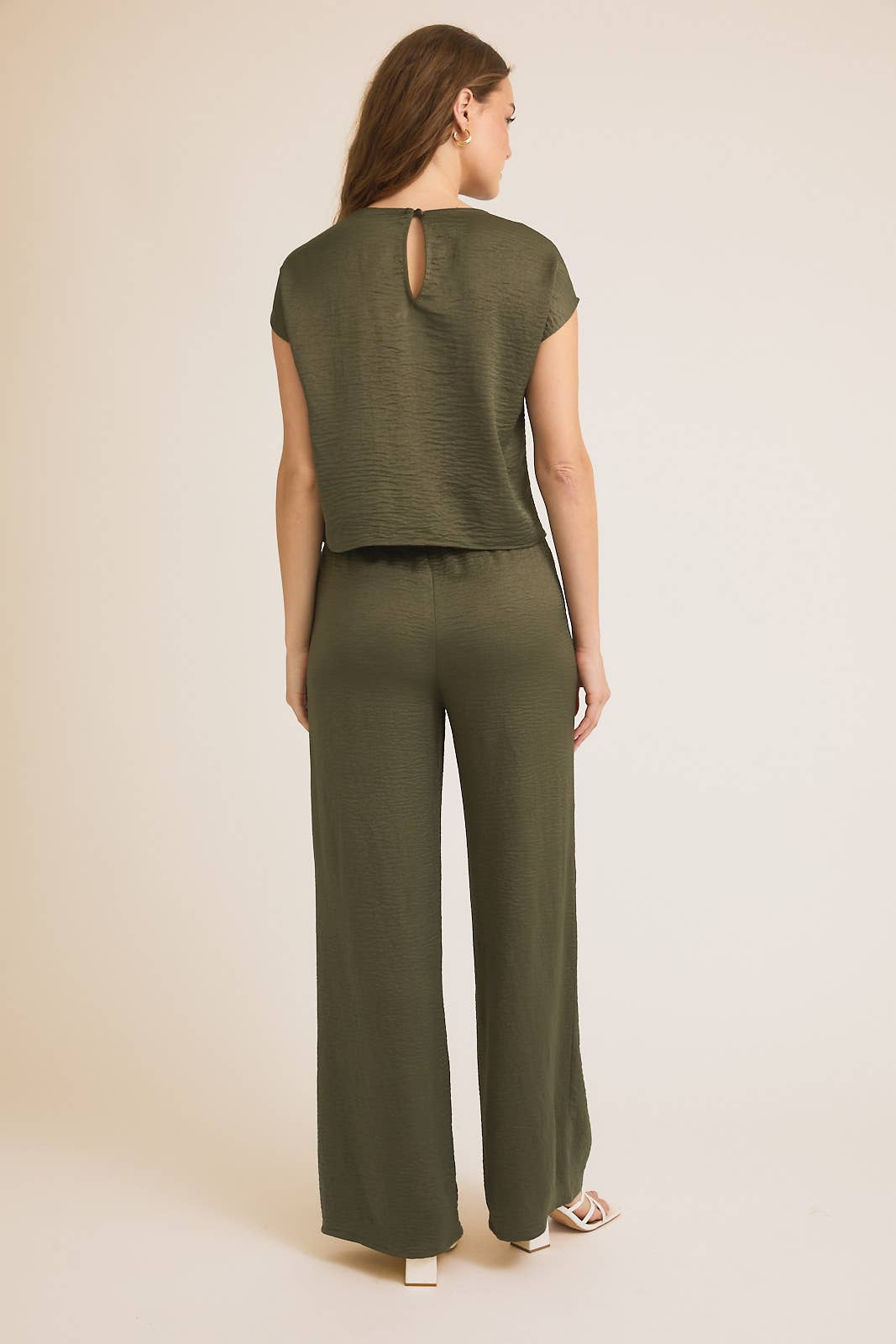 SHORT SLEEVE SATIN TOP AND ELASTIC WAIST S.P.G TIE SATIN PAN 926 WEST