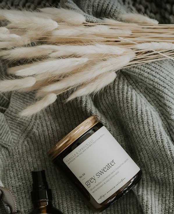 7 oz Candle - Grey Sweater Vanilla and Spruce, LLC