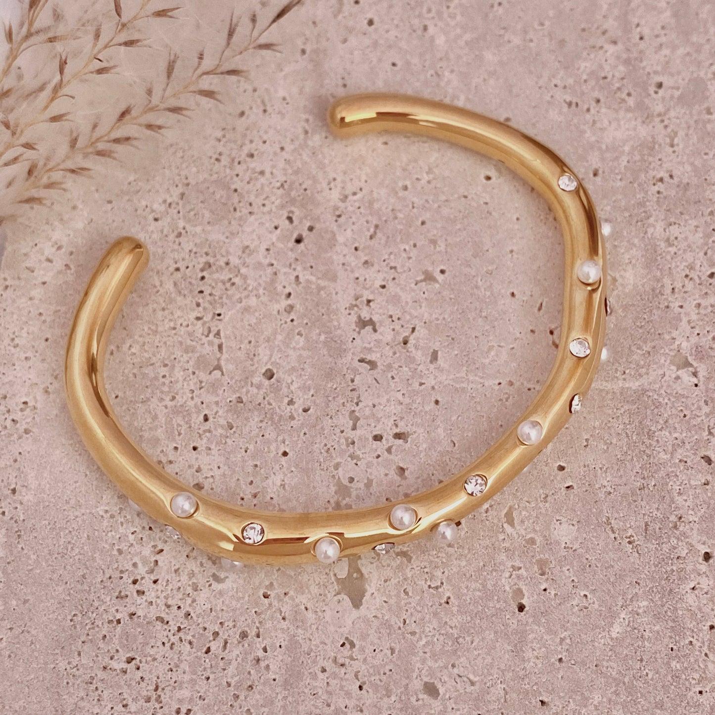 Pearls Bangle Cuff Bracelet 18k gold plated