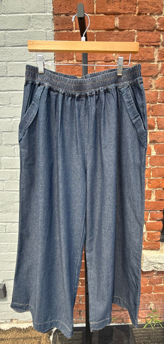 Umgee Indigo Plus Scalloped Soft Pants