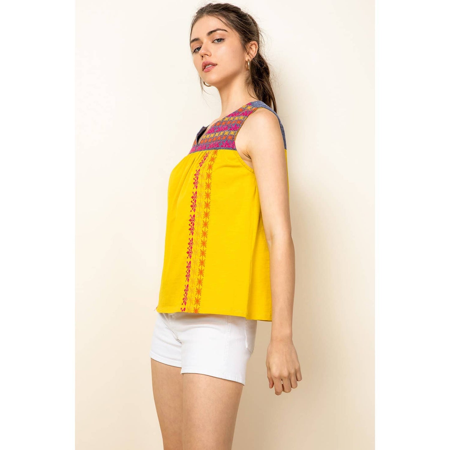 Embroidered Tank Top THML