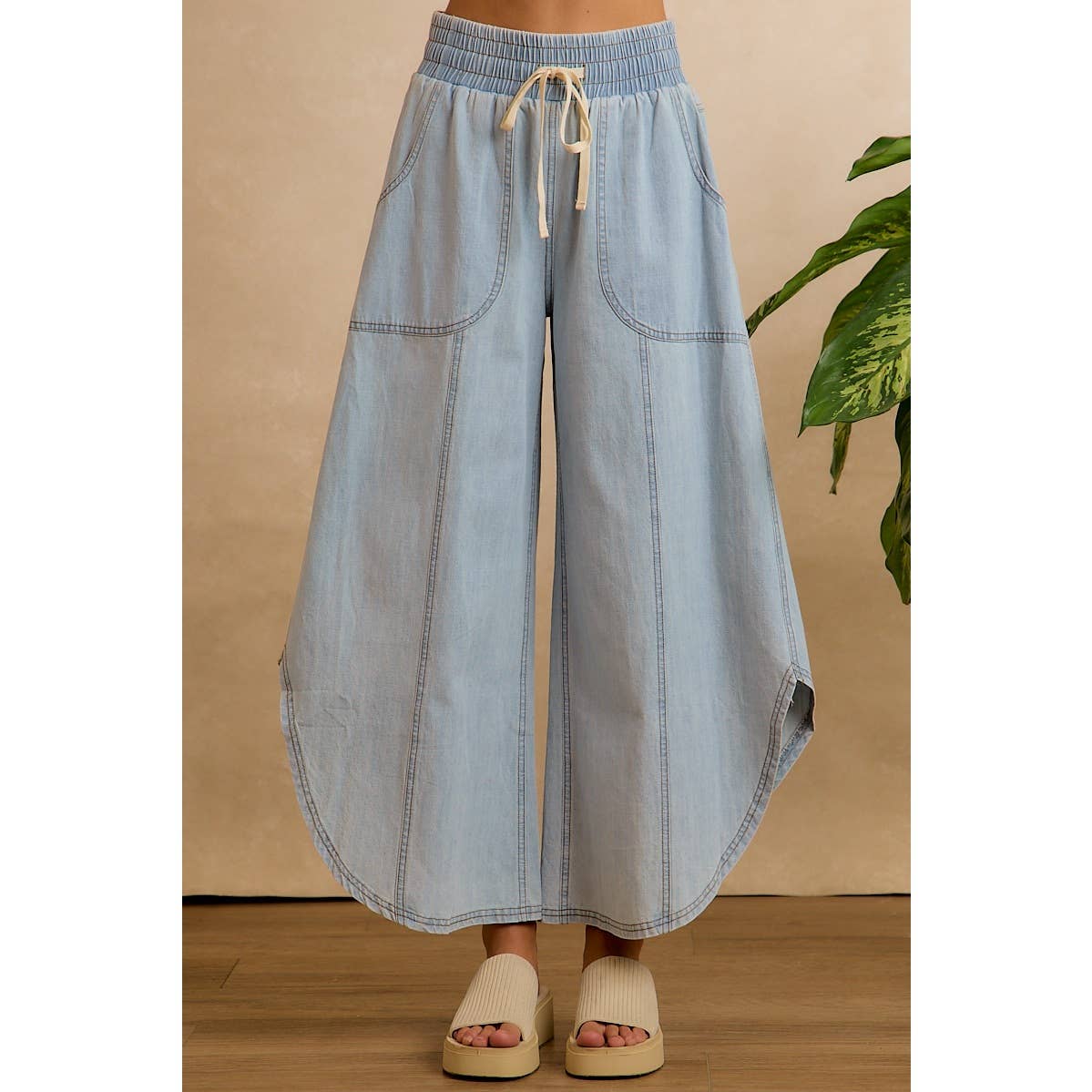 BiBi Washed Denim Tulip-Hem Pants with Pockets