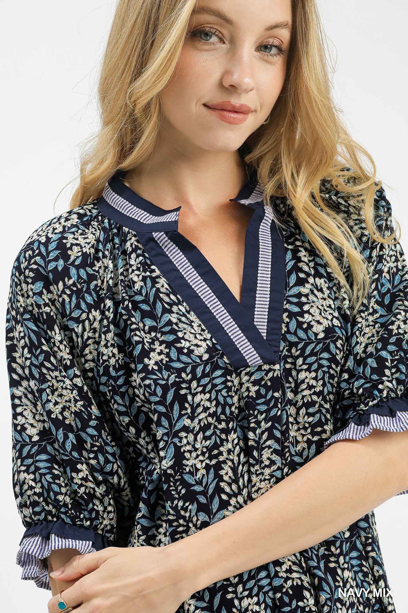 UMGEE Spring Burst Print V-Neck Top