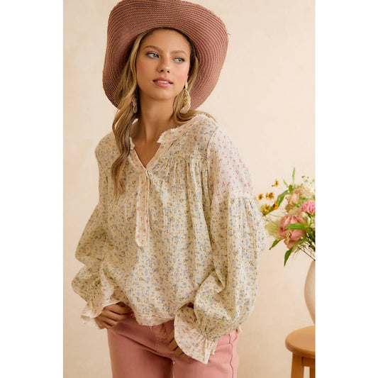 BiBi Floral Crinkle Gauze Button-Front Blouse