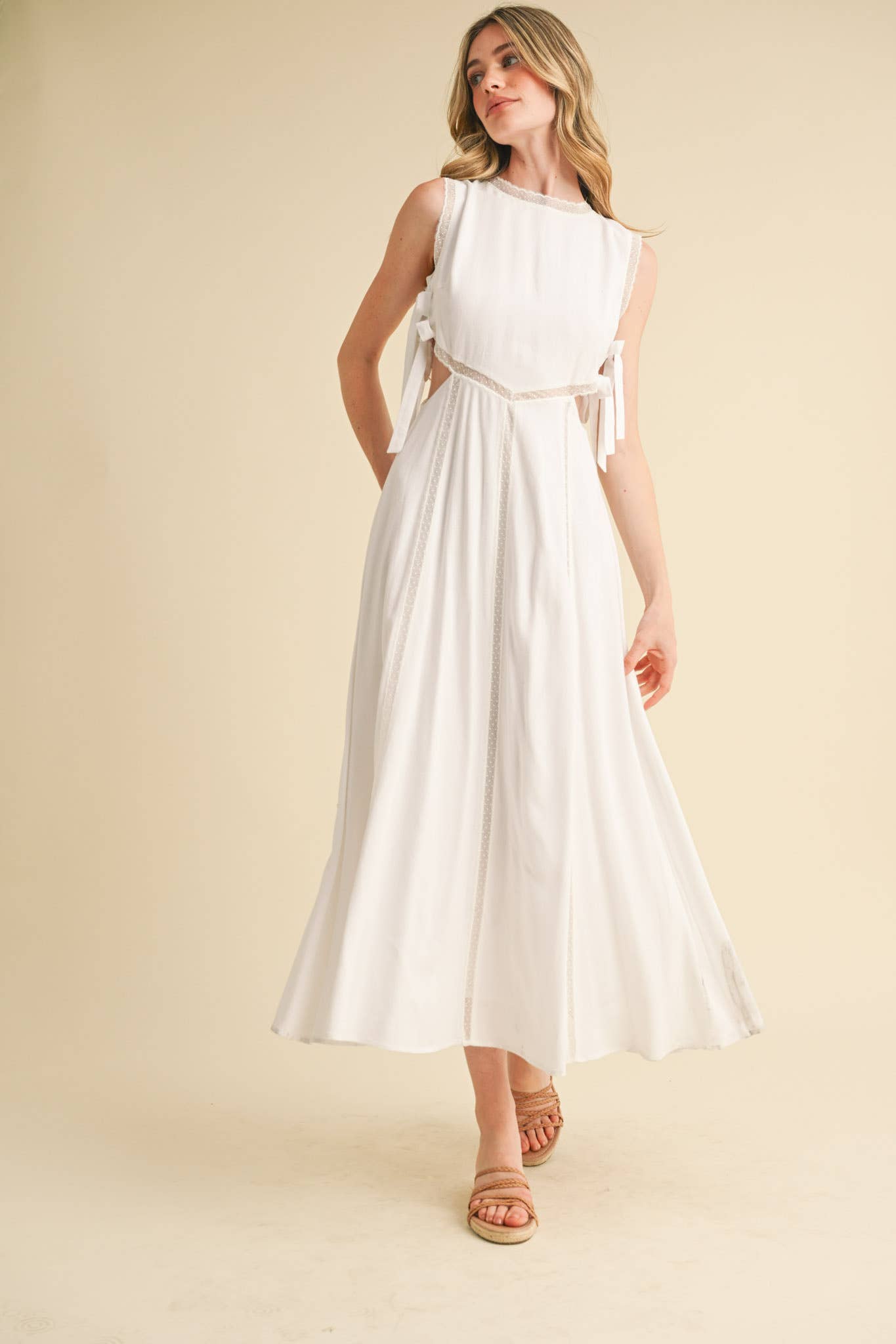 & MERCI - CUT-OUT LACE TRIM MIDI DRESS - 926 West