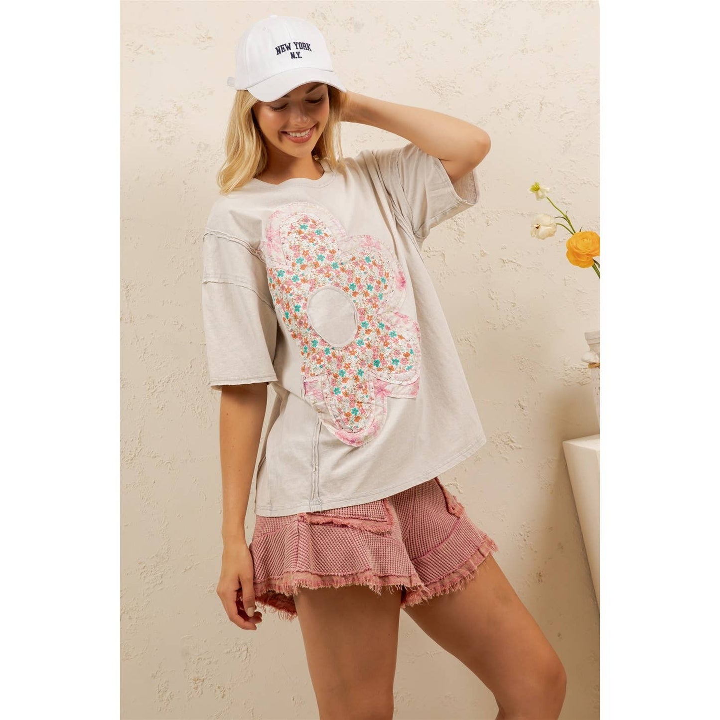 Sage & Fig - DAISY PATCH OVERSIZED TEE