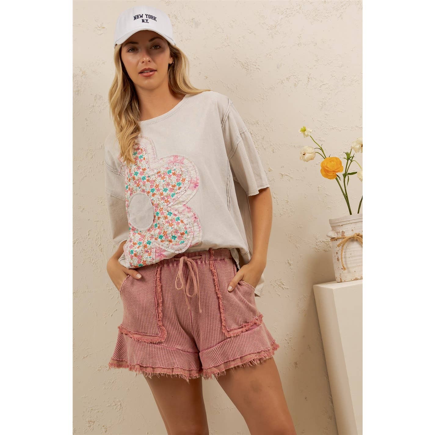 Sage & Fig - DAISY PATCH OVERSIZED TEE