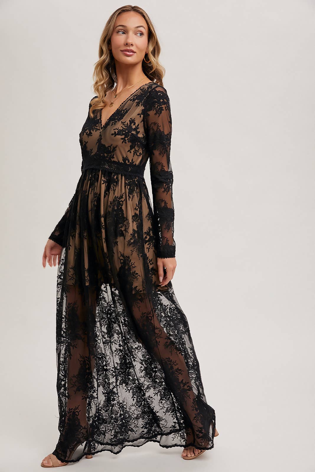 BOHO FLORAL LACE V-NECK MAXI DRESS WITH LINING Bluivy