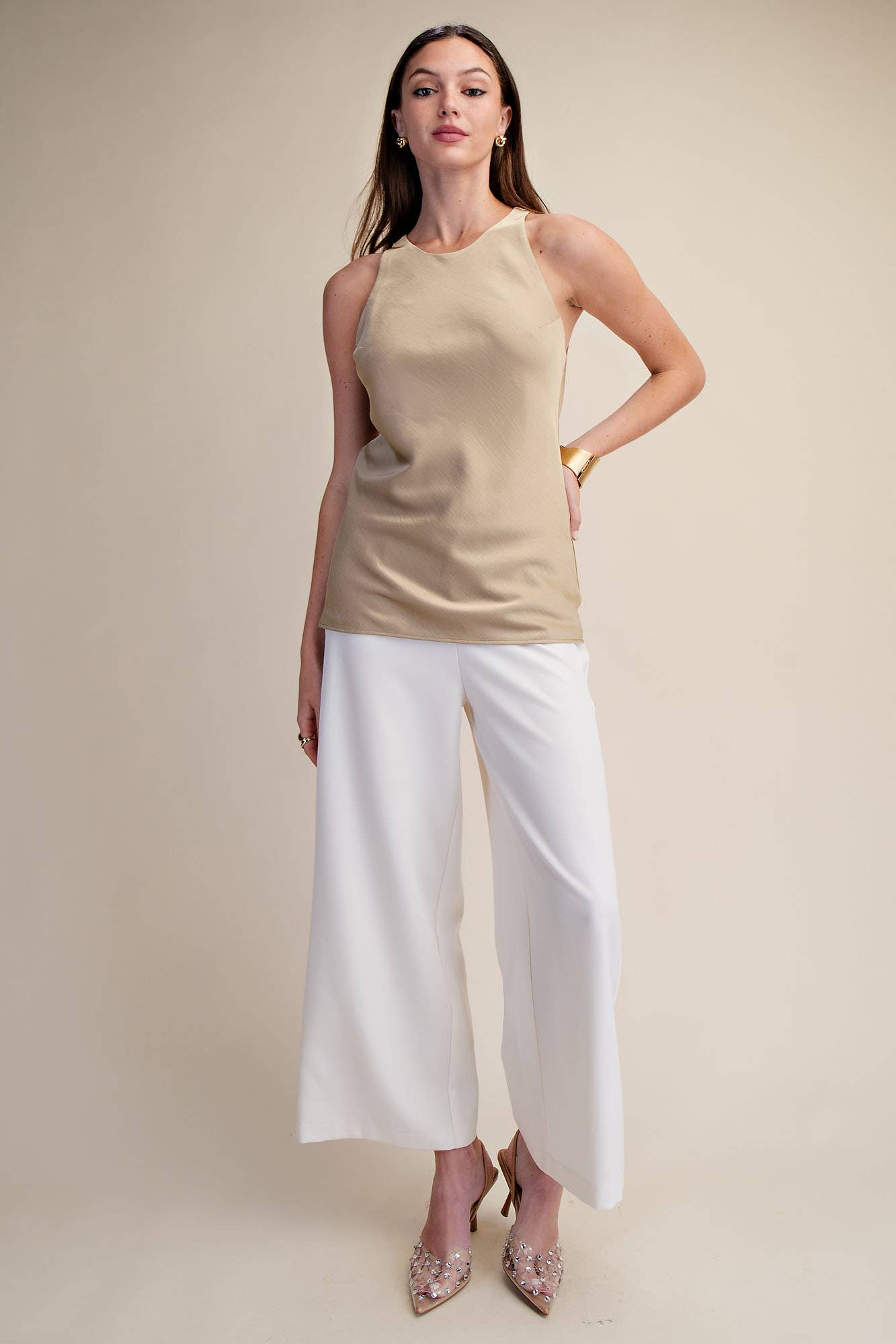 GLAM - Round-Neck Sleeveless Minimalist Top