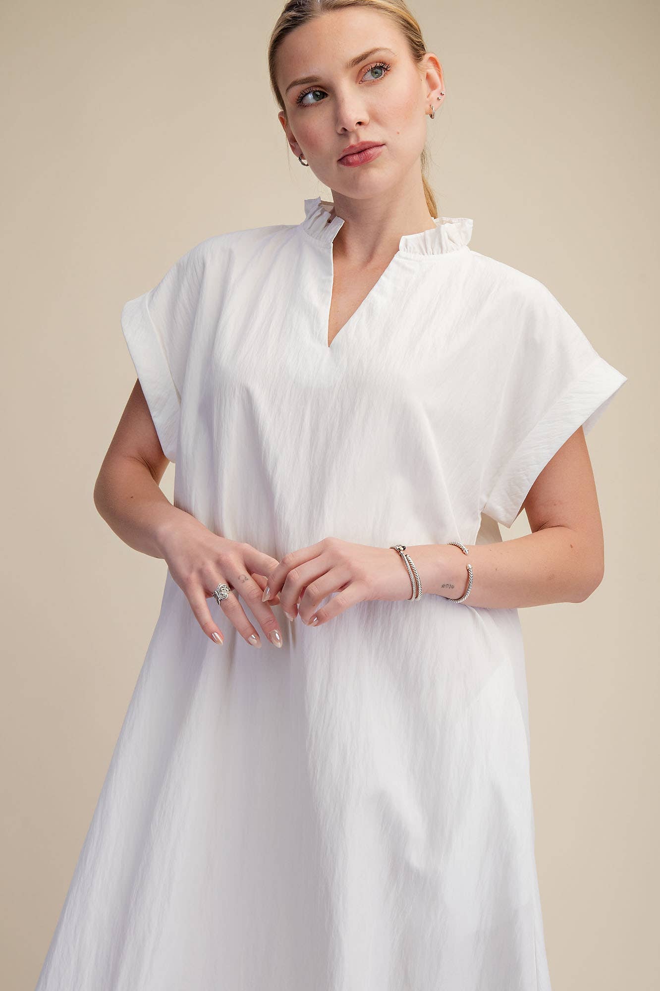 GLAM - Ruffle Neck Cuffs Sleeve Relaxed Midi Dress