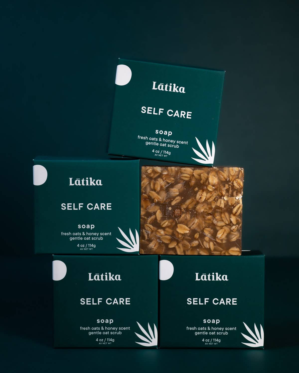 Self Care - Hydrating oat scrub- Soap 💙 Latika Beauty