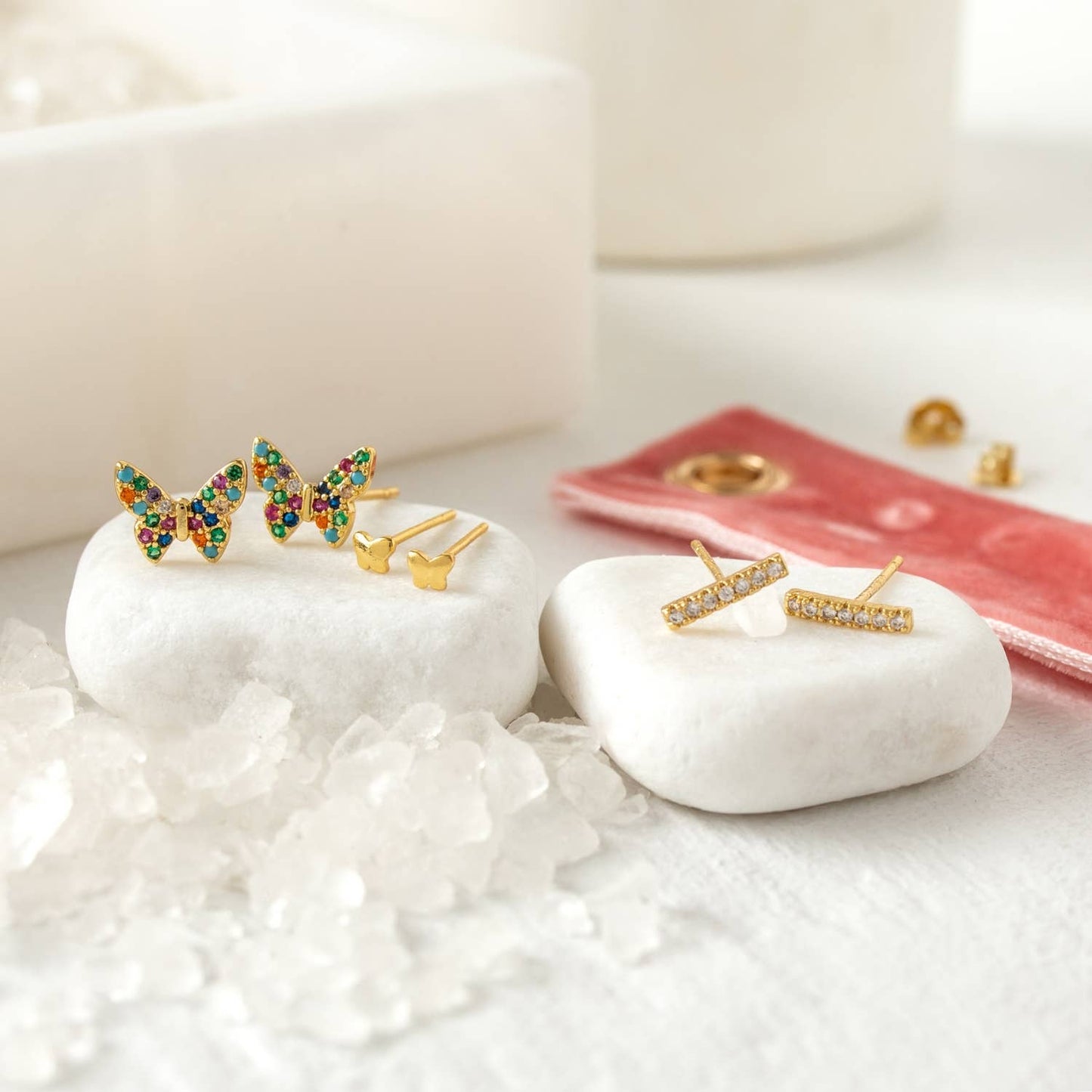 SPLENDID IRIS - Butterfly Velvet Stud Set E7451 - 926 West