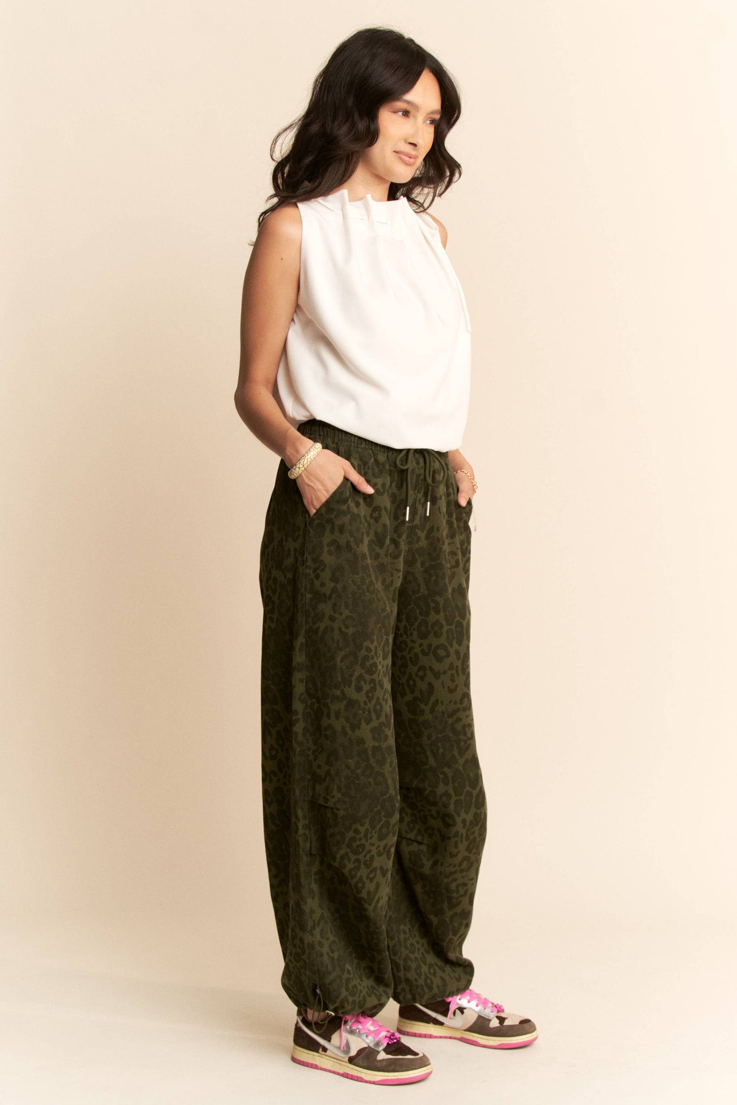 SOLID SLEEVELESS COWL NECK TIE DETAIL TOP