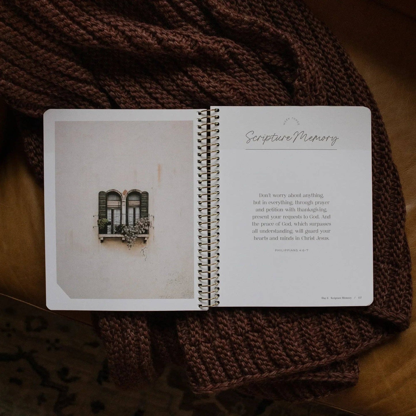 Pray | Cultivating a Passionate Practice of Prayer – Spiral Bible Study - 926 West