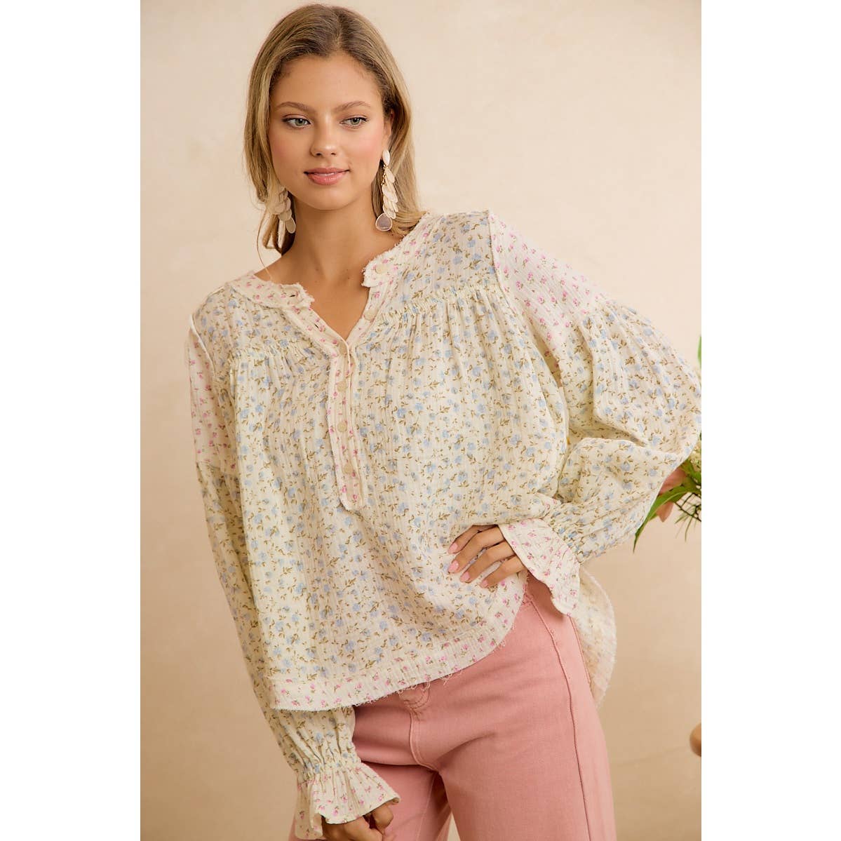 BiBi Floral Crinkle Gauze Button-Front Blouse