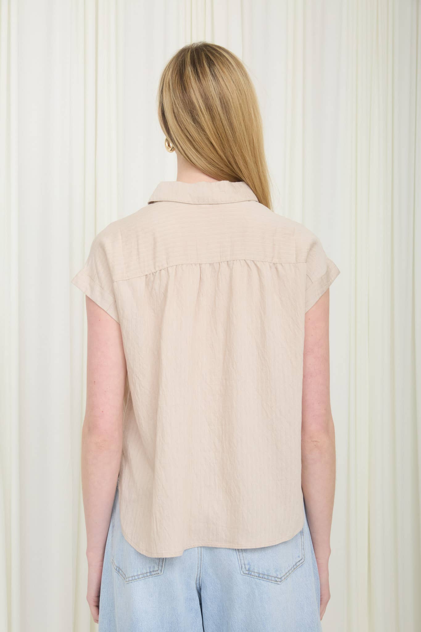Blu Pepper - COLLARED HALF BUTTON RUCHED SHOULDER TOP