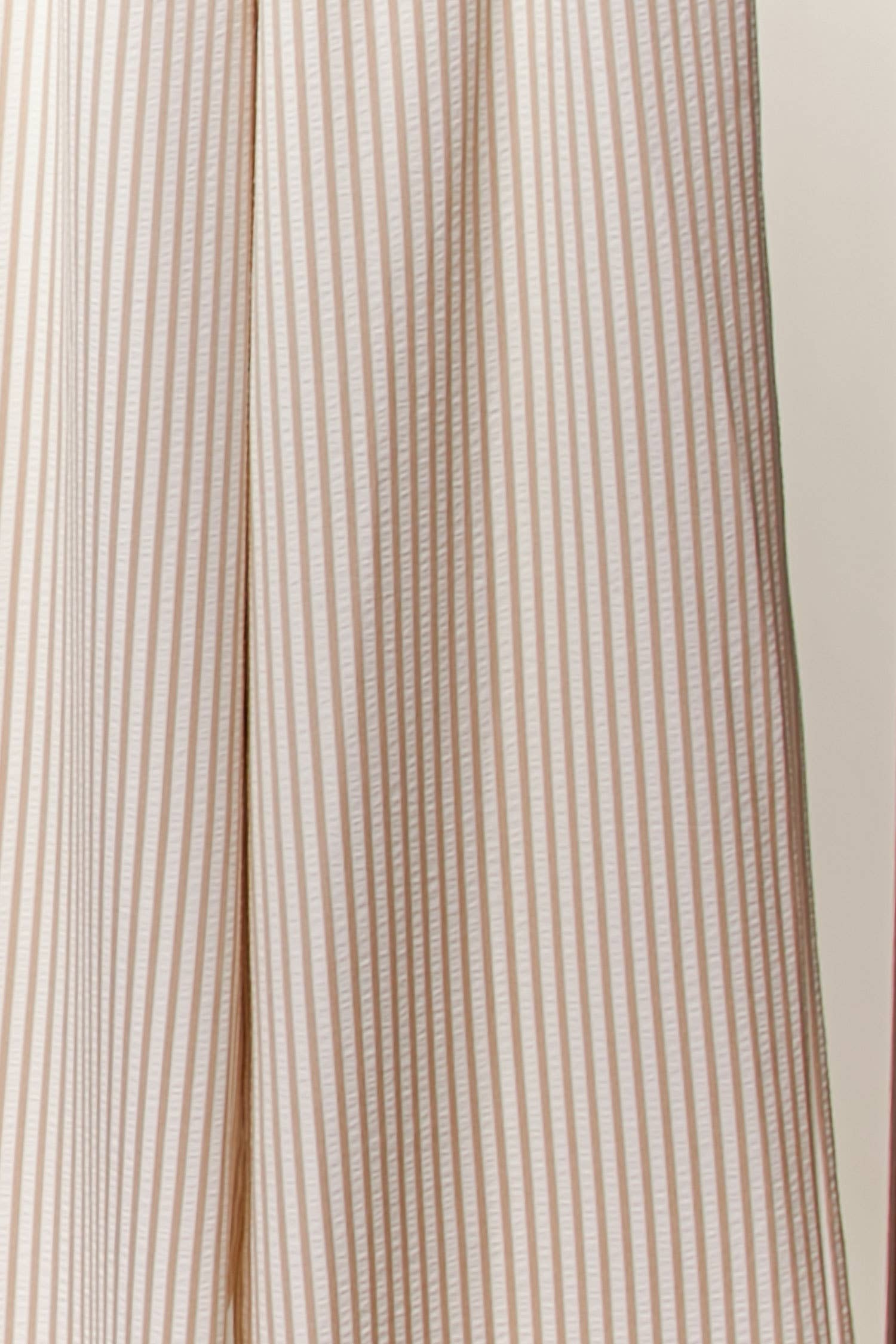 Striped Wide-Leg Pants with Lace Hem Mello.