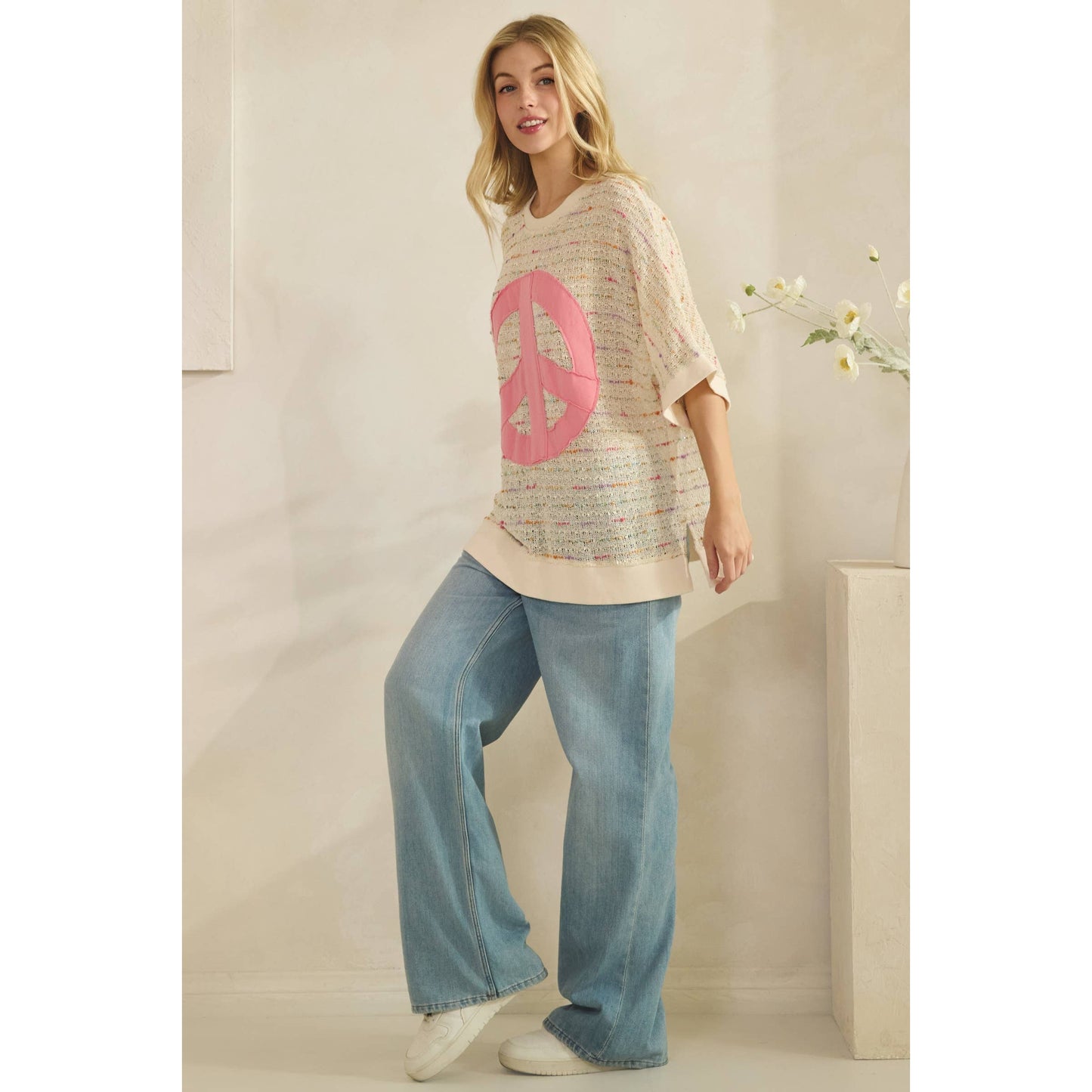 Sage & Fig - CANDY POP PEACE KNIT TOP