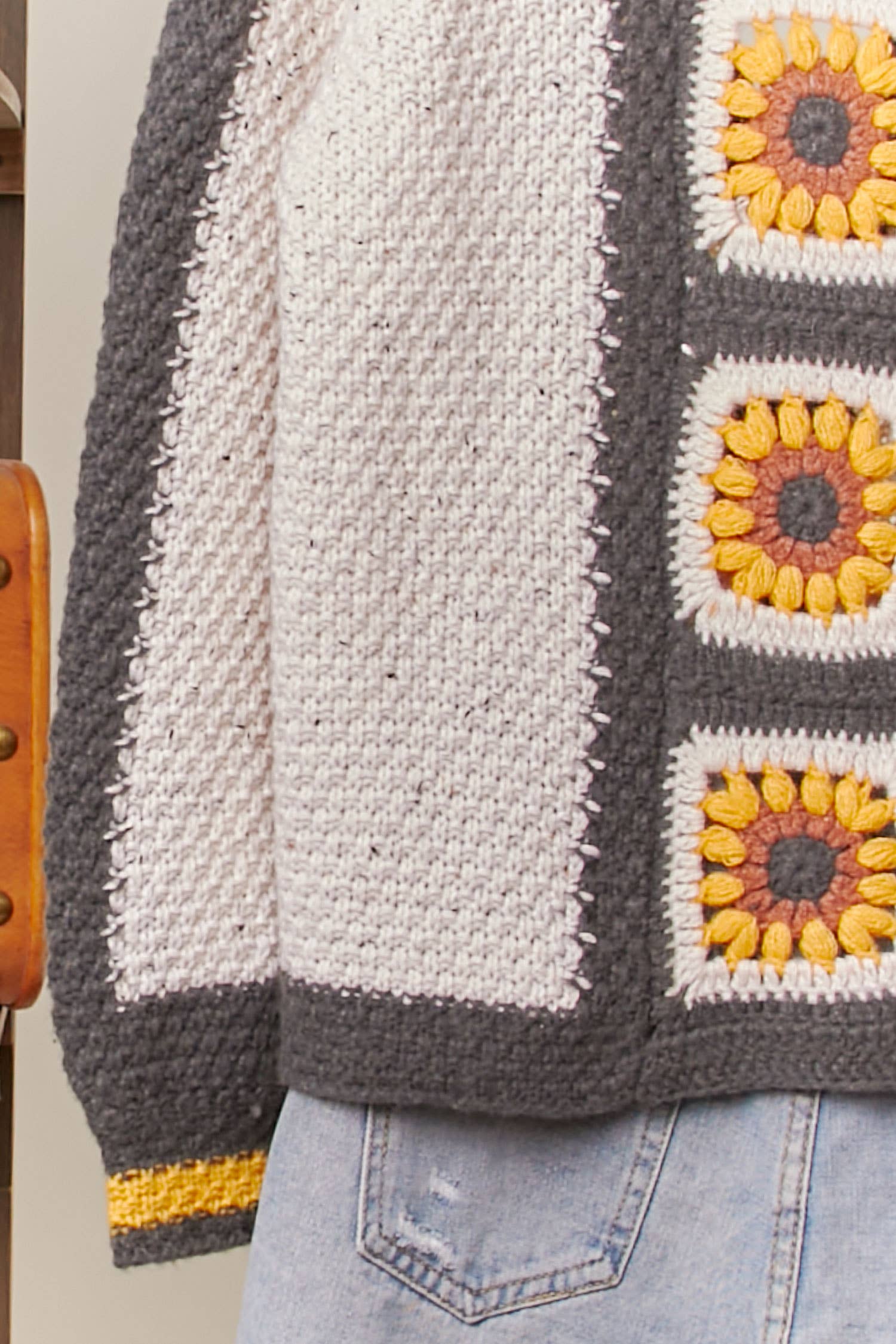 Color Block Sunflower Crochet V Neck Cardigan Mello.