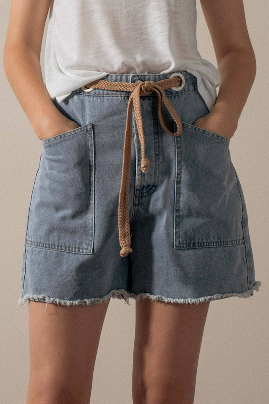 Women's High-Waisted Frayed Hem Denim Shorts Urban Daizy