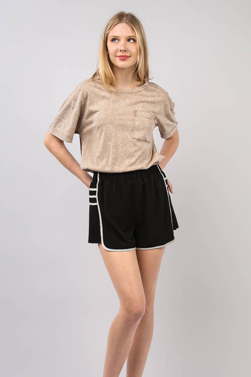 Very J - Side Pleated Detail Activewear Shorts - 926 West