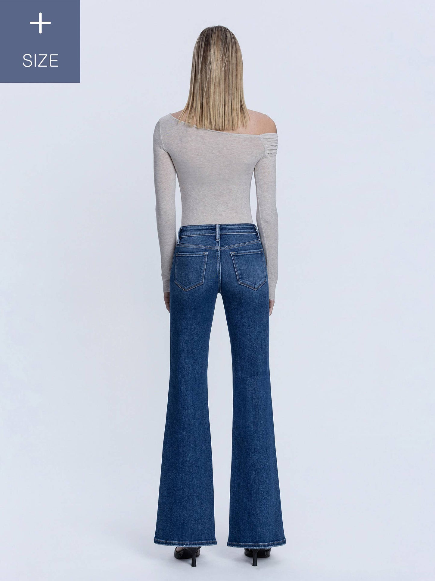 Lovervet by VERVET- PLUS SIZE MID RISE WELT POCKET EASY FLARE JEANS