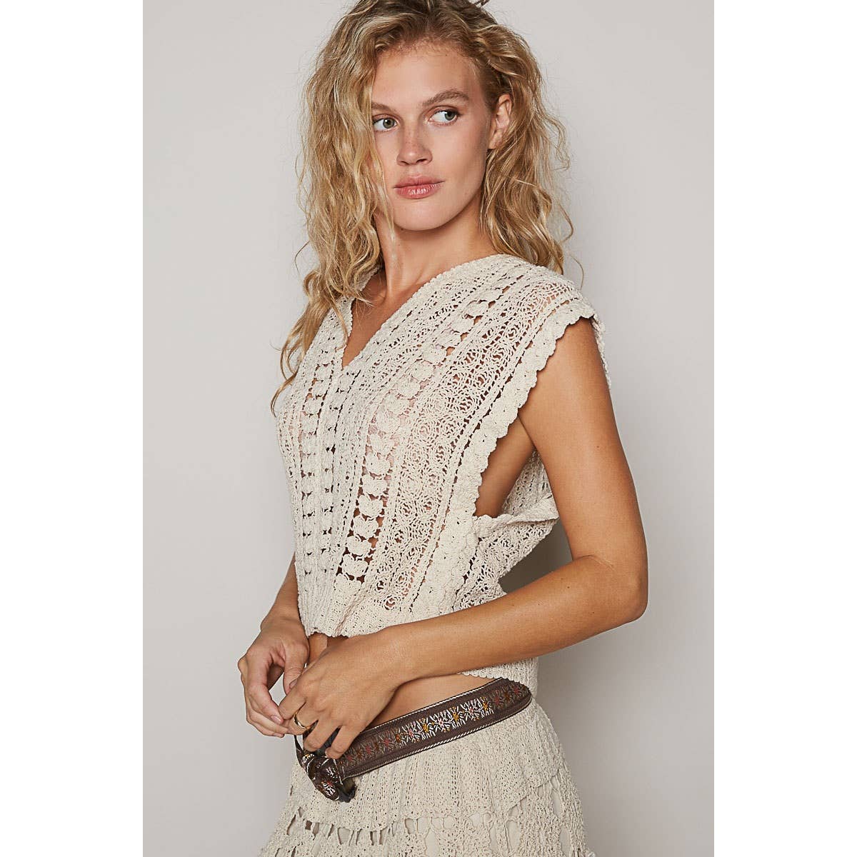 V-neck sleeveless solid crochet top 926 WEST