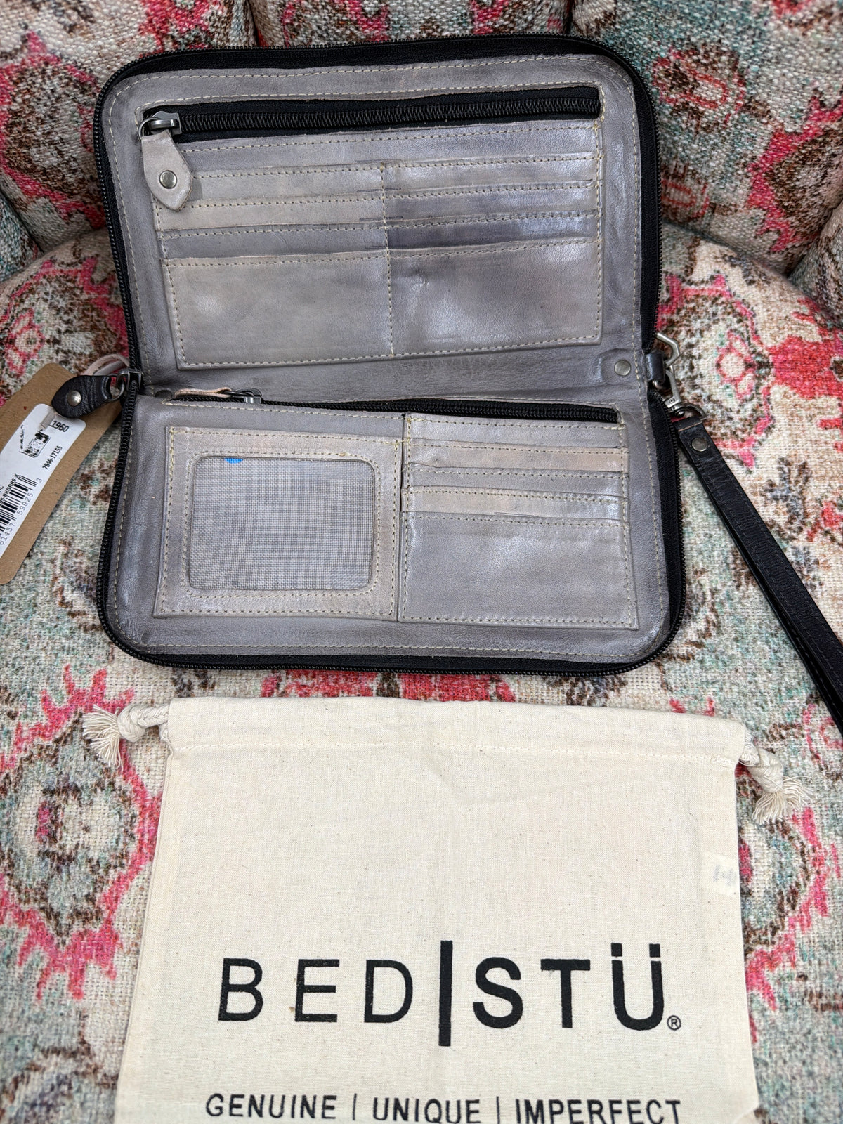 Bedstu Templeton II Black Rustic Crossbody Wristlet