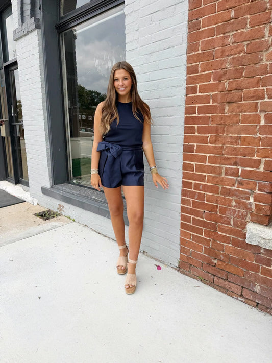 Glam Bow Shorts High Waist Pleated