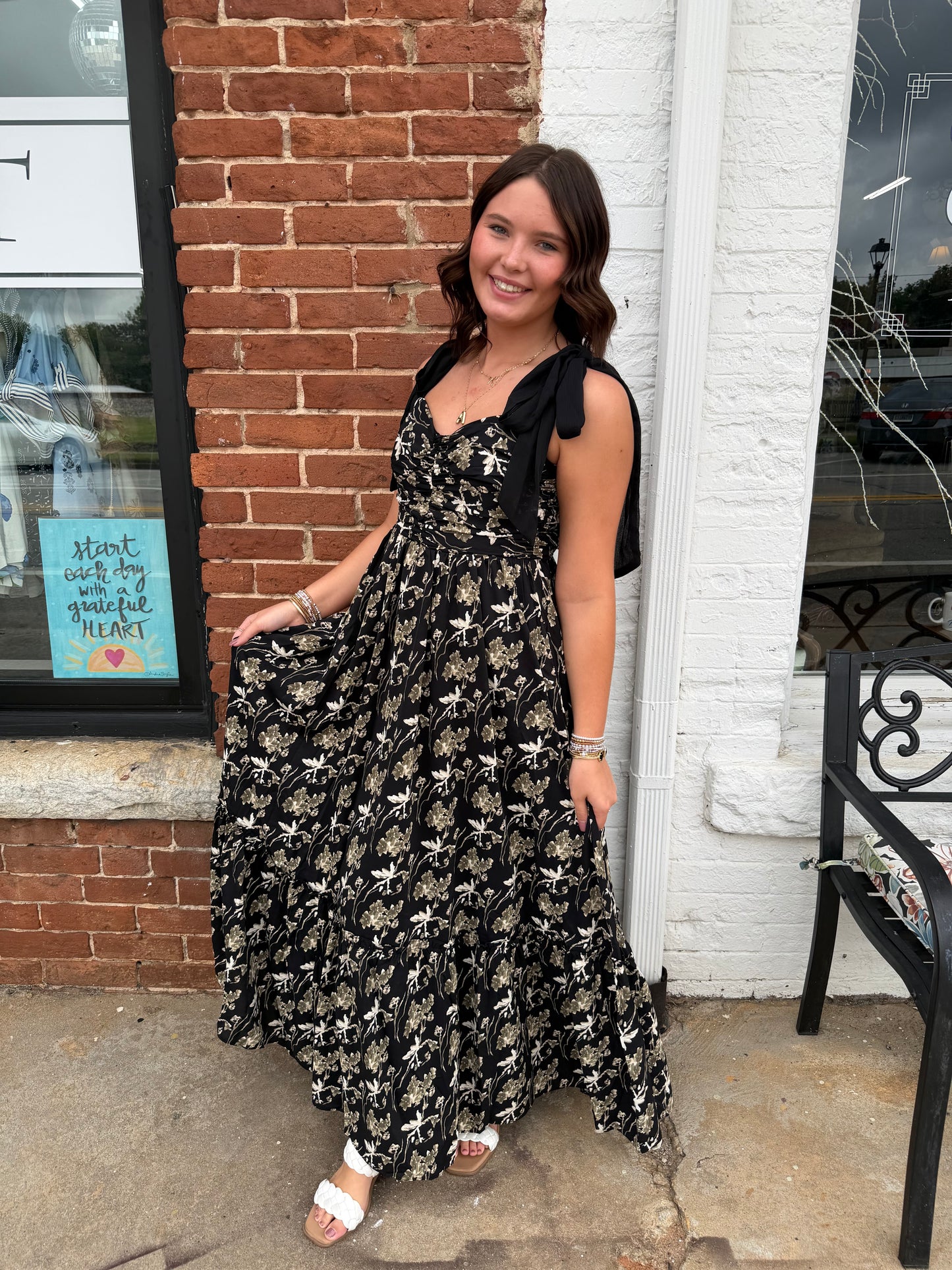 So Me Floral Print Ribbon Strap Maxi Dress