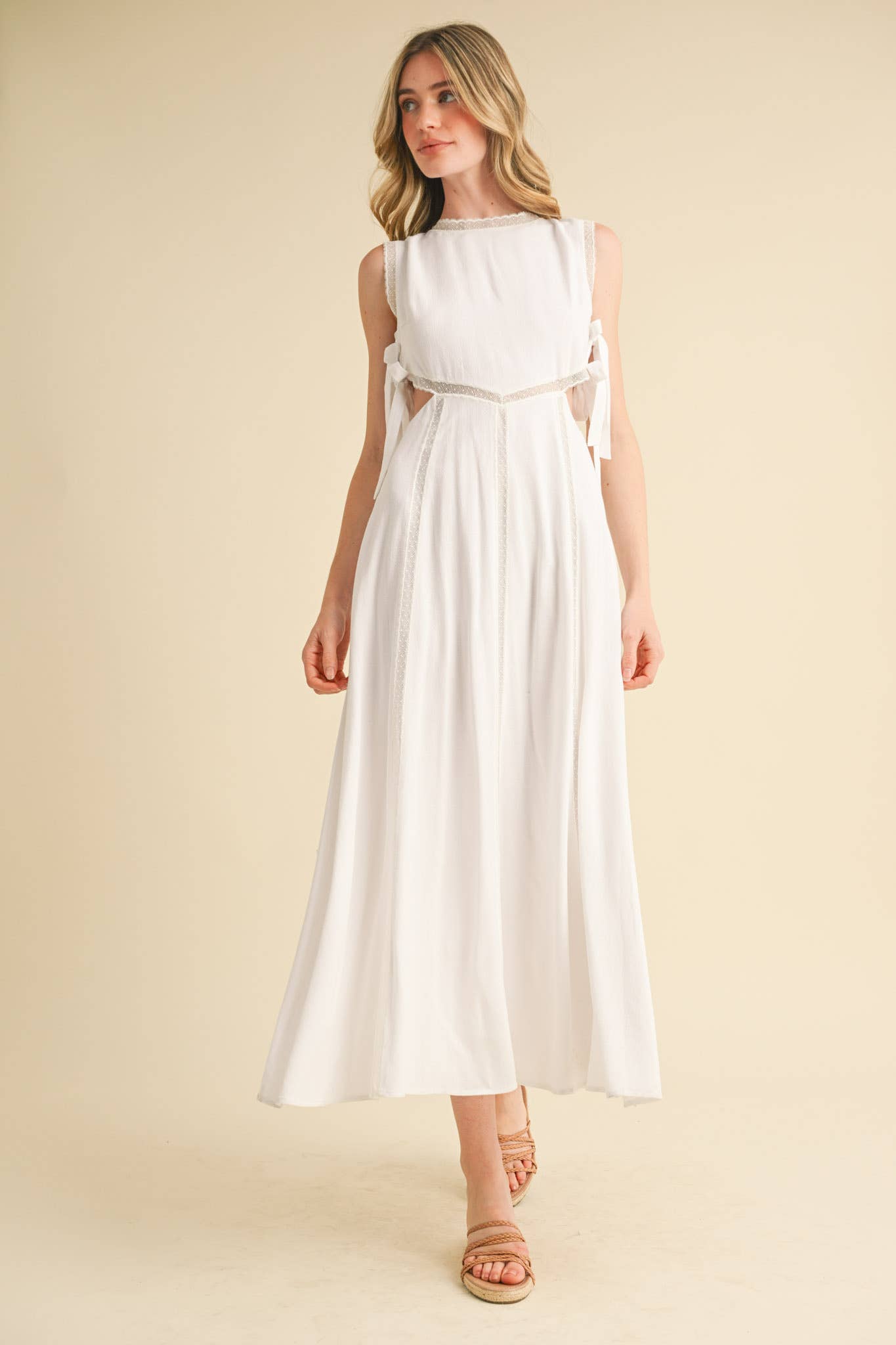 & MERCI - CUT-OUT LACE TRIM MIDI DRESS - 926 West