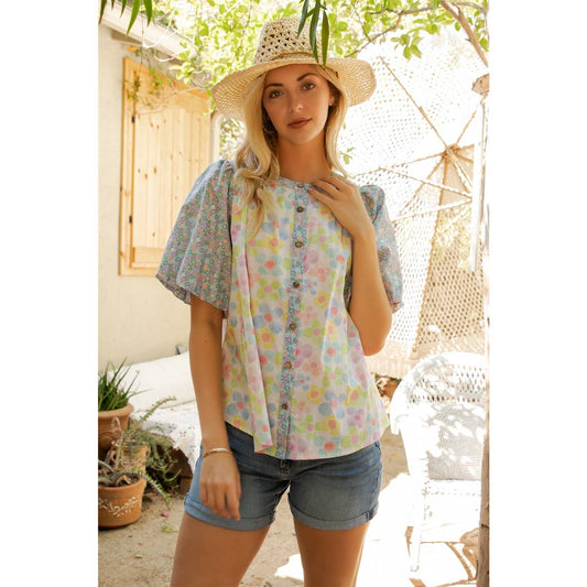Sage & Fig - PASTEL BLOOM BUTTON BLOUSE